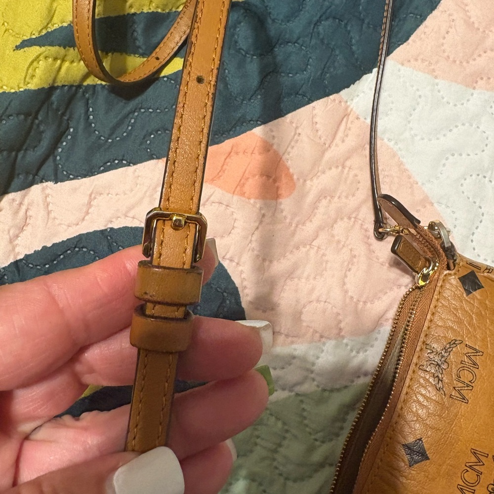 MCM Cognac Visetos Leather Crossbody with Bear Patch and Dark Teal Detail - Picture 5 of 12